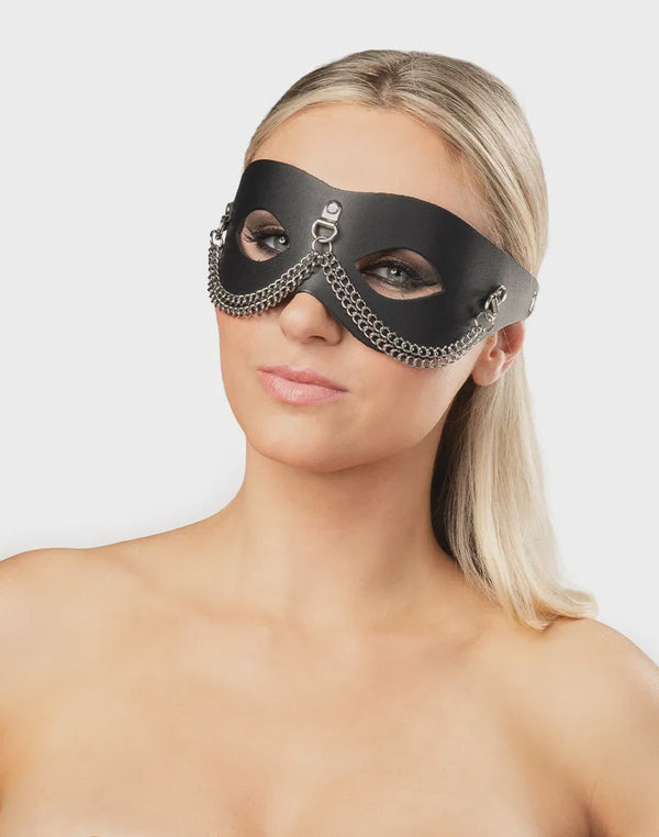 Rimba Bondage Play - Leather Mask with Chain Decoration